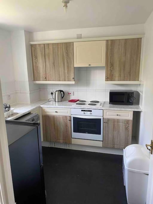 Canal-Flat Near Stratford International Station Apartment ลอนดอน ภายนอก รูปภาพ